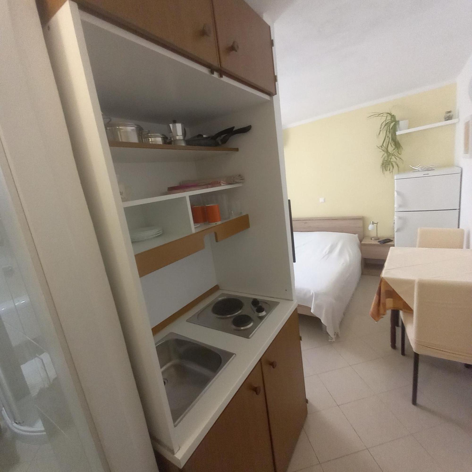 Apartment & Studio Elizabet Baška Quarto foto